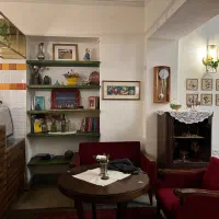 خانم-هستم-متقاضی-همخونه-شدن-با-خانم