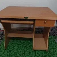 میز و صندلی