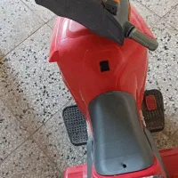 موتور شارژی کودک کاملا سالم|اسباببازی بچه|فیروزکوه, |دیوار