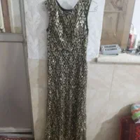 لباس مجلسی قرمزه وسرمه ای دونه ۵۰۰ بقیه ۳۰۰تومن|لباس|سبزوار, قلعه‌نو دهزار|دیوار