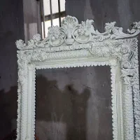 آینه|آینه|مشهد, عنصری|دیوار