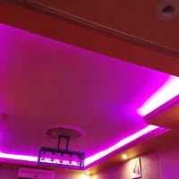 نور مخفی بنفش ۲۰ متر