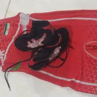 کفش و لباس ورزشی کشتی