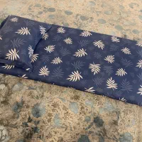 ۷ عدد تشک و ۵عدد بالش پشم سفید ماکو