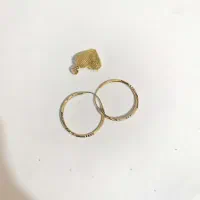 طلای دست دو