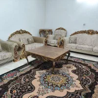 مبل ۹ نفره سلطنتی راحتی با میز و عسلی