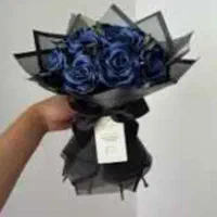 دسته گل و باکس روبانی