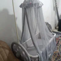 تخت نوزاد
