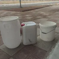 دبه و سطل و ۲۰ لیتری