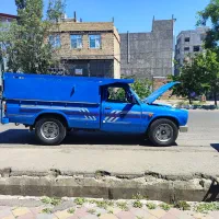 نیسان وانت دوگانه‌سوز