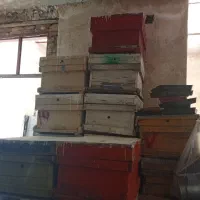 فروش فوری کندو و قاب عسل سالم سالم