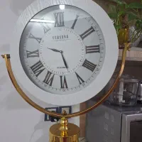 ساعت ایستاده