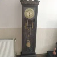 ساعت ایستاده چوبی