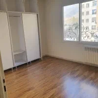 ۸۰ متر دو خواب فول امکانات