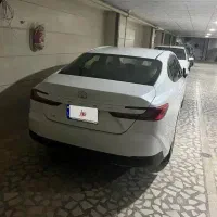 کمری ۲۰۲۶ ژاپن LE
