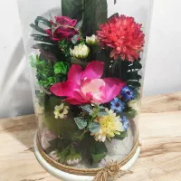 گل مصنوعی داخل شیشه