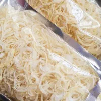 پیاز خلالی خشک و پودر پیاز سفید