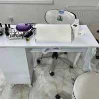 صندلی و سرشور و میز ناخن و میز ارایش و تخت اپیلاس|آرایشگاه و سالن‌های زیبایی|تهران, حسن‌آباد|دیوار