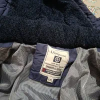 کاپشن|لباس|تکاب, |دیوار