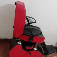 صندلی آرایشگاه در حد نو