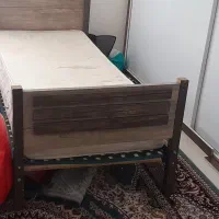 تخت یکنفره وتشک وکفی تخت جداگانه