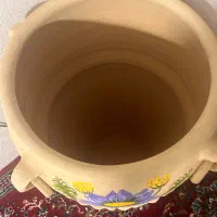 یک عدد کوزه ۶۰سانتی نقاشی شده یک طرفش