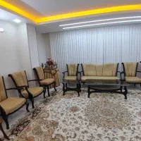مبل کلاسیک نه نفره بسیار تمیز|مبلمان خانگی و میز عسلی|اصفهان, باغ فدک|دیوار