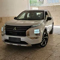 میتسوبیشی اوتلندر h line دو دف سقف مشکی