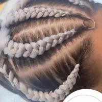 خدمات کاشت ناخن و بافت مو|خدمات آرایشگری و زیبایی|شیراز, سلطان آباد|دیوار