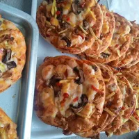 پیتزا و پیراشکی مجالس|خوردنی و آشامیدنی|مشهد, کارمندان دوم|دیوار