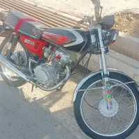 . موتور۱۲۵ پنج دنده درحد وتمیز