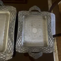دو عدد سینی مستطیل جنس خوب محکم سالم بدون ایرادی