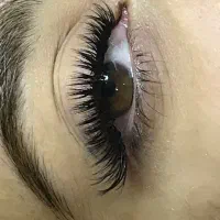 اکستنشن مژه باقیمت مناسب