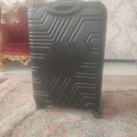 چمدان چرخ دار