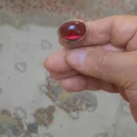 یک انگشتر   قدیمی یاقوت درشت اناری رکاب دست‌ساز|جواهرات|تهران, صادقیه|دیوار