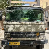 استخدام زاننده