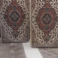 یک جفت پشتی کاملا سالم در حد نو