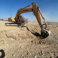 اجرای خاک برداری و خاک ریزی و تسطیح