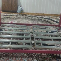 تخت دو نفره تمیز  وبدون مشکل