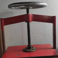 2 دستگاه پرس صحافی