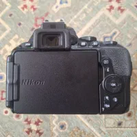دوربین عکاسی نیکون d5500 در حد نو با جعبه و کیف|دوربین عکاسی و فیلمبرداری|شیراز, زرهی|دیوار