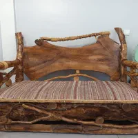 تخت سنتی و چوبی