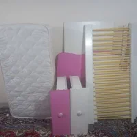 تخت گهواره کودک نو|اسباب و اثاث بچه|شهرکرد, |دیوار