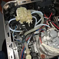 تعمیر و رفع اشکال دستگاه های خانگی وصنعتی اسپرسو