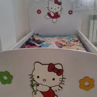 تخت و کمد کودک