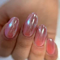 آموزش و خدمات ناخن