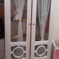 گهواره و کمد