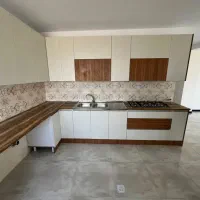 105 متر نوساز شیک دیزاین شده و فول امکانات در برج