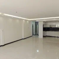 صدرا-2-خواب-نوساز-سالن-بزرگ-غرق-در-نور