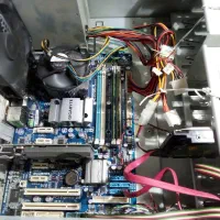 کیس کامپیوتر DDR3 گرافیک 1 گیگ|رایانه رومیزی|زاهدان, |دیوار